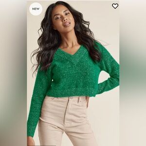 VENUS Emerald V-Neck Women's Sweater